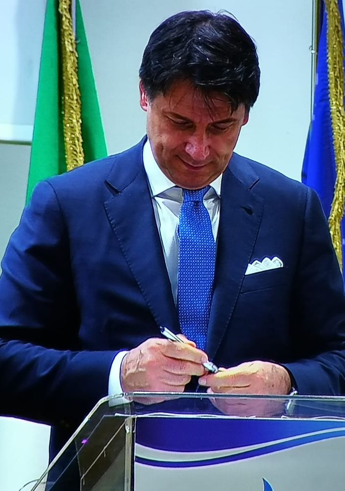 A Torino il Premier Conte firma il protocollo contro lo smog, Appendino: &quot;Punto di partenza&quot;