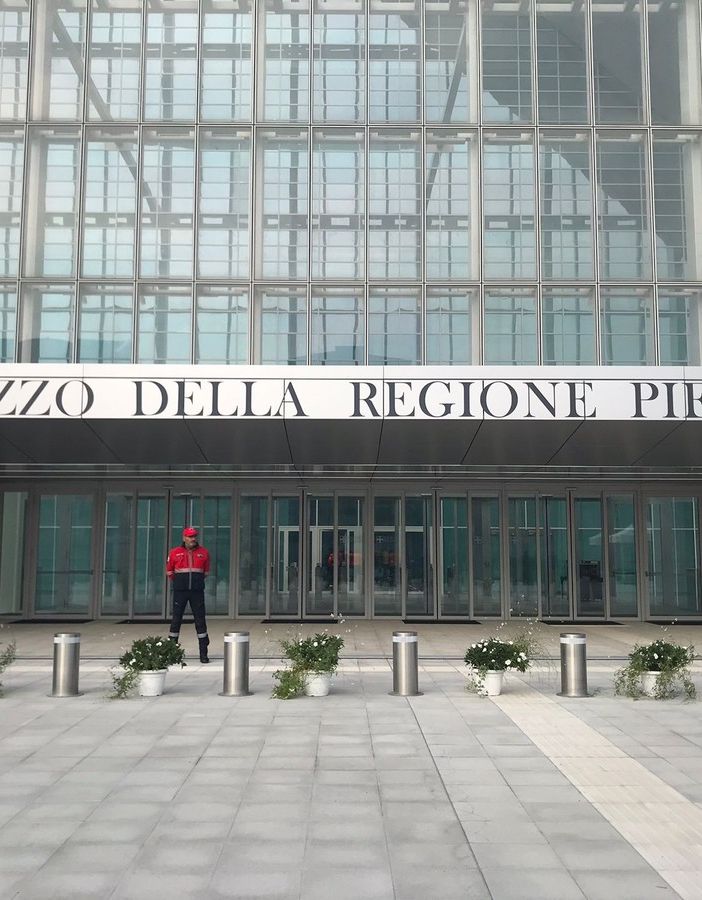 +Europa solidale con Giulio Manfredi, multato per le sue dichiarazioni sul Grattacielo della Regione