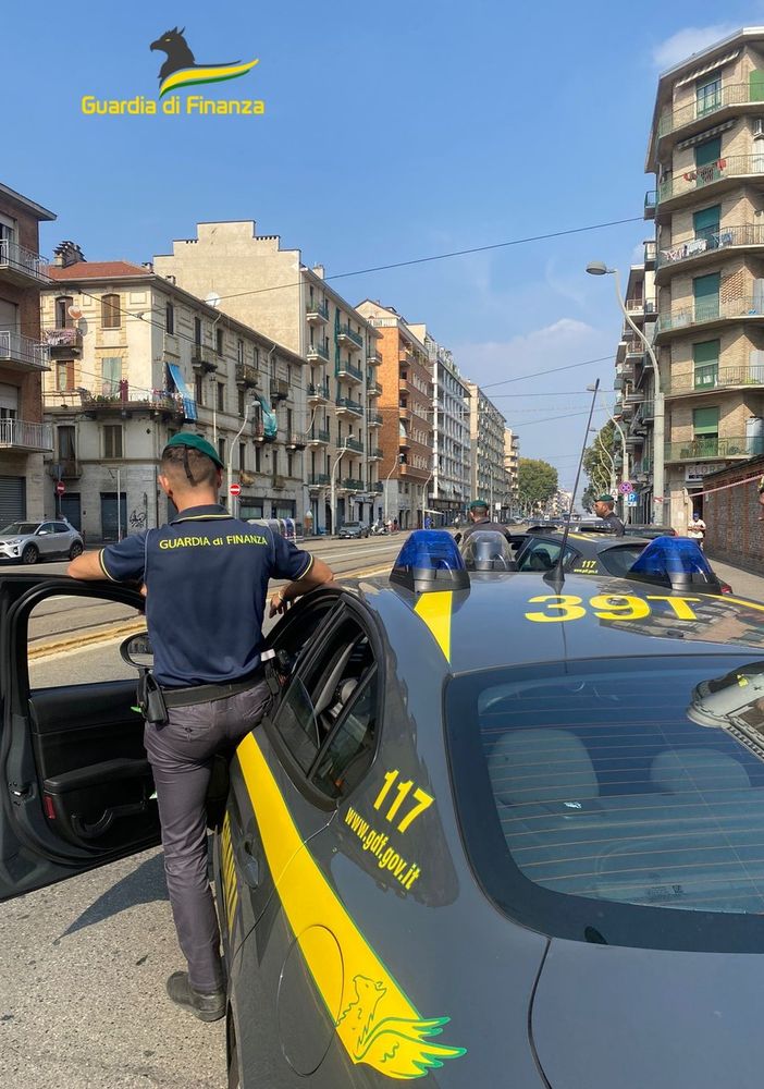 Auto della Guardia di finanza