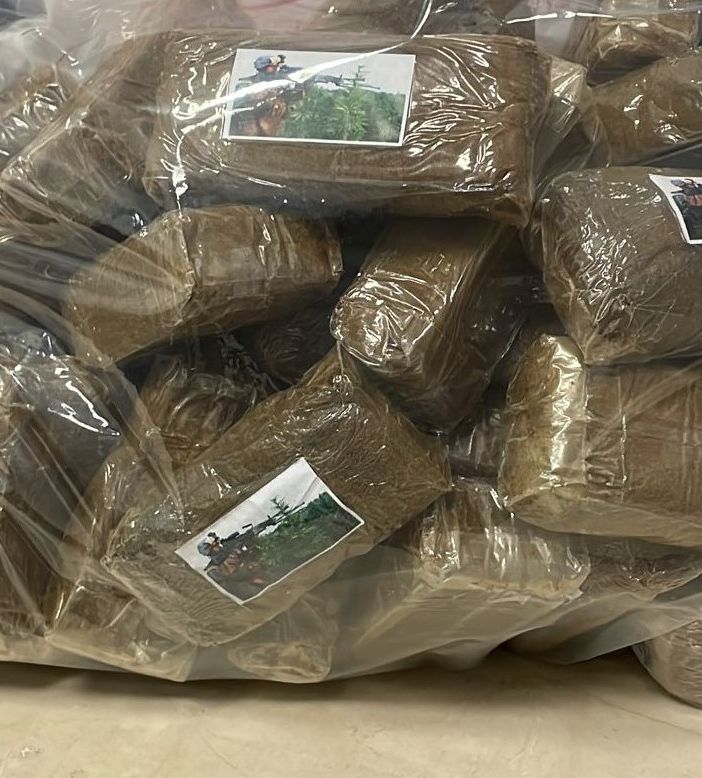 hashish sequestrato dalla polizia