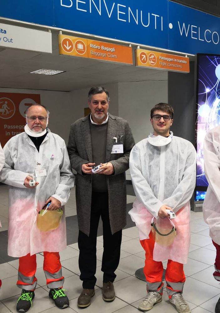Coronavirus, l’assessore Icardi in visita all’aeroporto di Caselle per ringraziare i volontari impegnati nei controlli