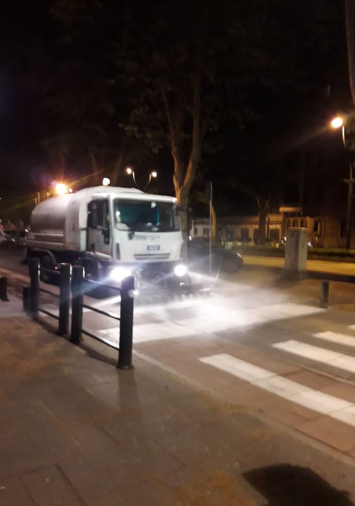 Coronavirus, a Torino prosegue il lavaggio ed igienizzazione delle strade