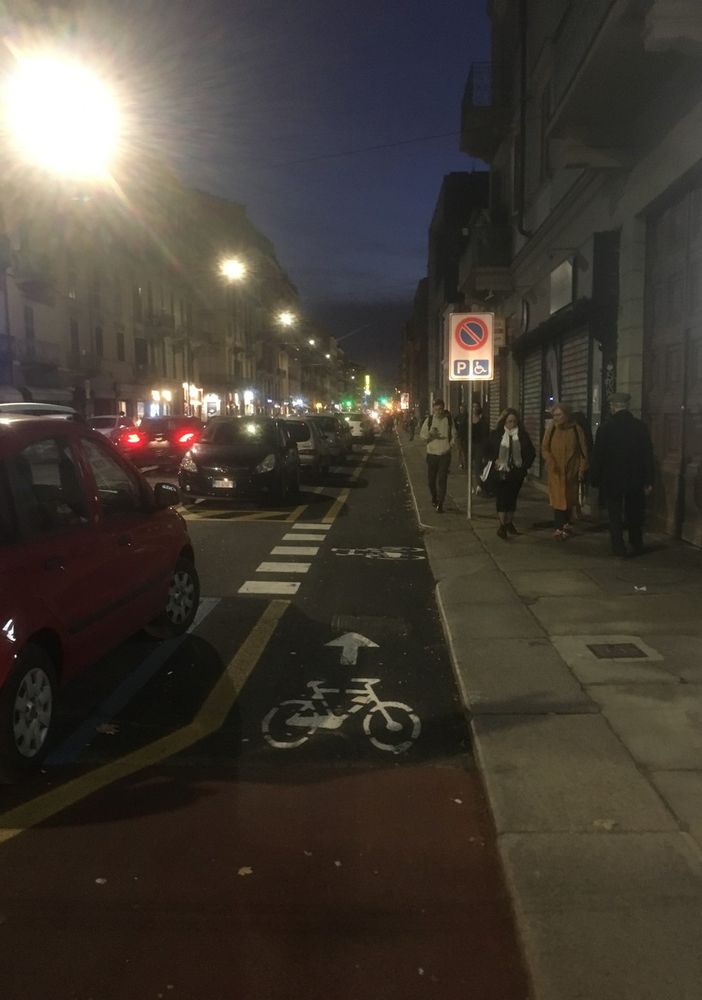 La Circoscrizione 8 chiede più illuminazione per la pista ciclabile di via Nizza