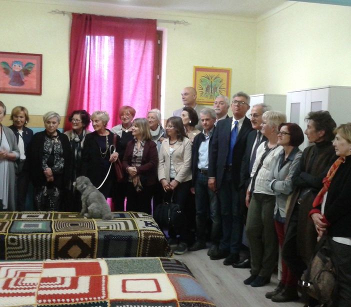I Lions consegnano una stanza per le donne vittima di violenza