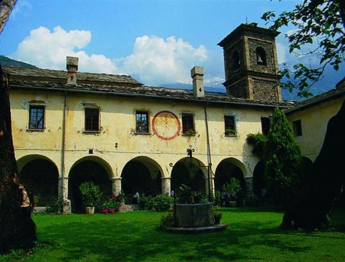 Abbazia di Novalesa: la comunità dei Benedettini si unisce a quella di la Koinonia de La Visitation di Rhemes-Notre-Dame