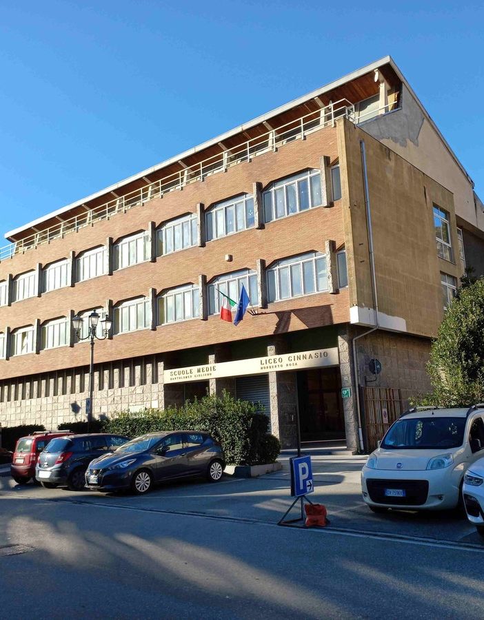 Liceo Norberto Rosa e I.I.S. Enzo Ferrari, la Valle di Susa dice no all’accorpamento