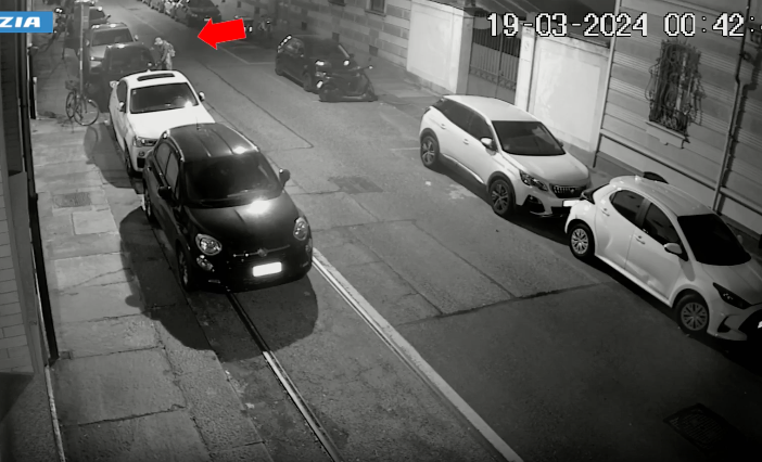 San Secondo, arrestato dalla Polizia mentre tenta di rubare un'auto