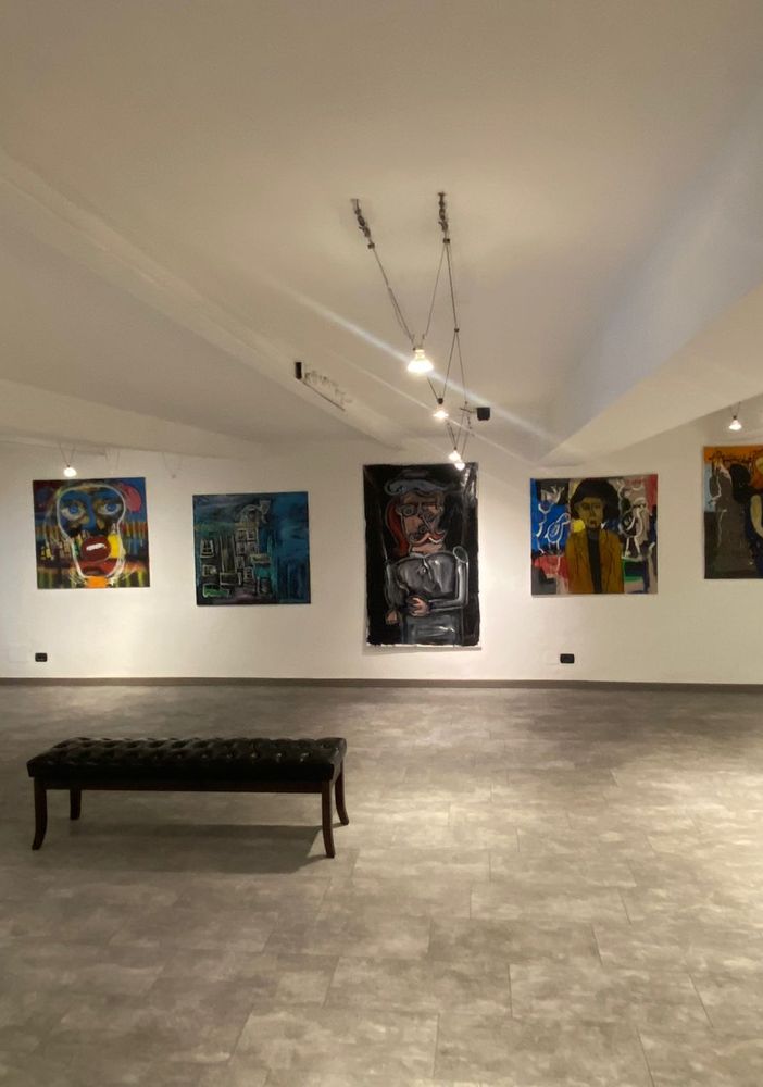 In piazza Castello, una nuova galleria per l'arte contemporanea firmata da Daniele Bisogni