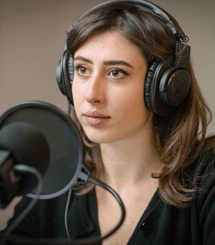 Cecilia Sala a Camera: racconti e storie dall'Afghanistan all'Ucraina