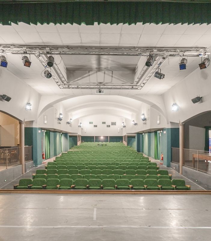 Dopo quattro anni di stop, al cinema Esedra torna la storica rassegna Il Pungolo