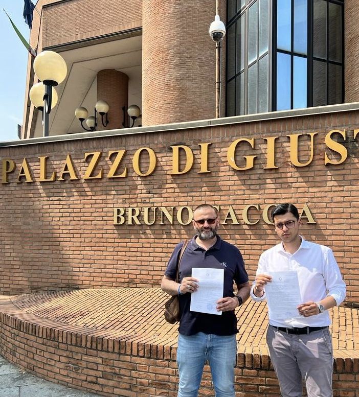 Luxuria querelata per diffamazione dai consiglieri Maggia e Marascio (FdI)