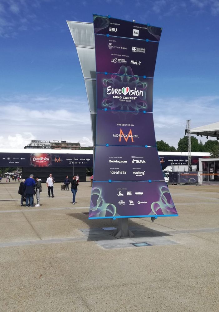 Eurovision, Piazza d'armi mette il vestito buono. Sempre blindata, ma con i colori della festa