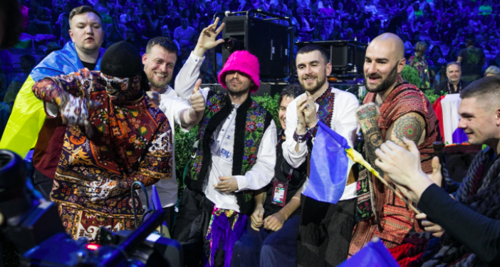 La delegazione Ucraina esulta per la vittoria, foto dal sito ufficiale di Eurovision