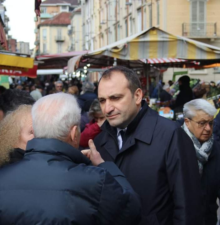 Il sindaco Lo Russo in Barriera di Milano: &quot;Zona su cui puntiamo molto&quot;