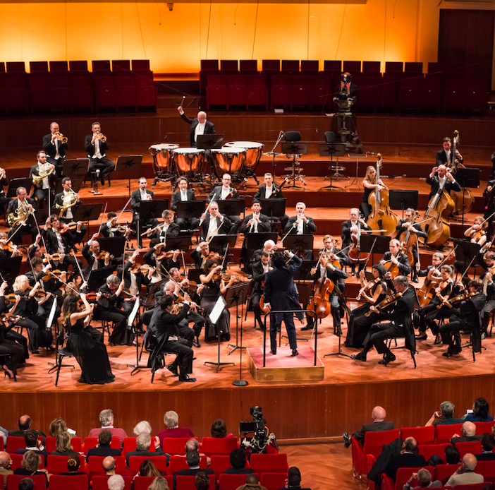 Orchestra Rai: si riparte in autunno con con il nuovo direttore principale Andrés Orozco-Estrada