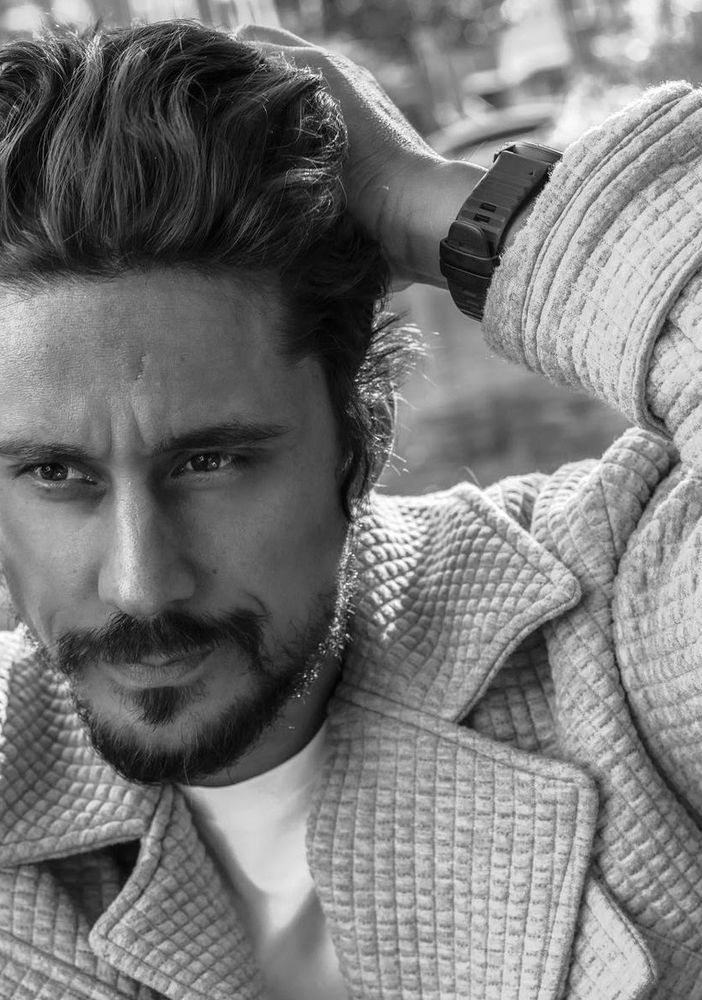 Dal set di One Piece al palco di Torino Comics: l'attore Peter Gadiot ospite al Lingotto Fiere