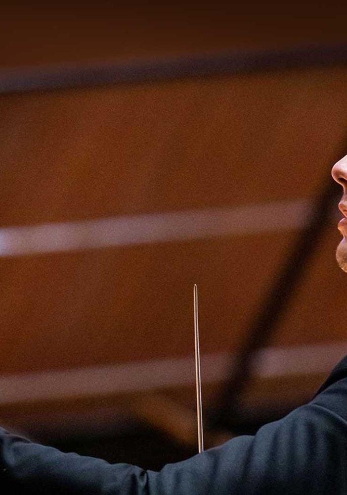 Diego Ceretta dirige Orchestra e Coro del Regio sulle musiche di Respighi e Cherubini