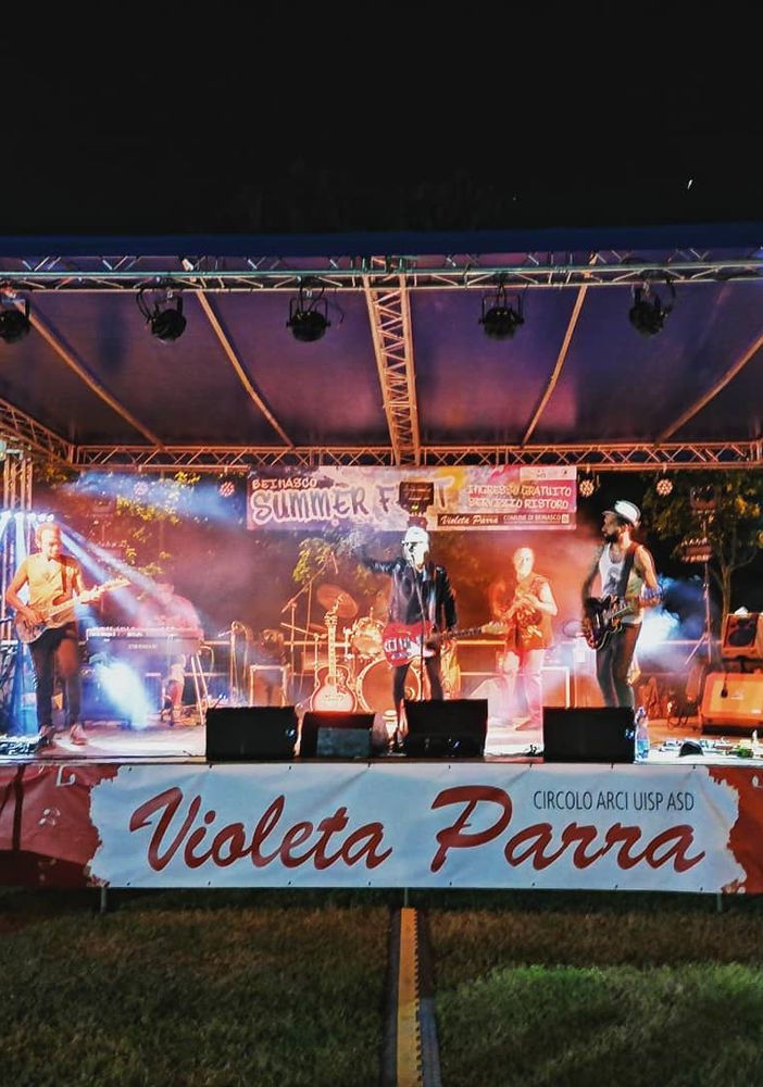 Far Rock e Maxmania: due nuovi appuntamenti al Circolo Violeta Parra di Beinasco