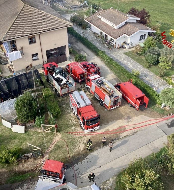 mezzi dei vigili del fuoco