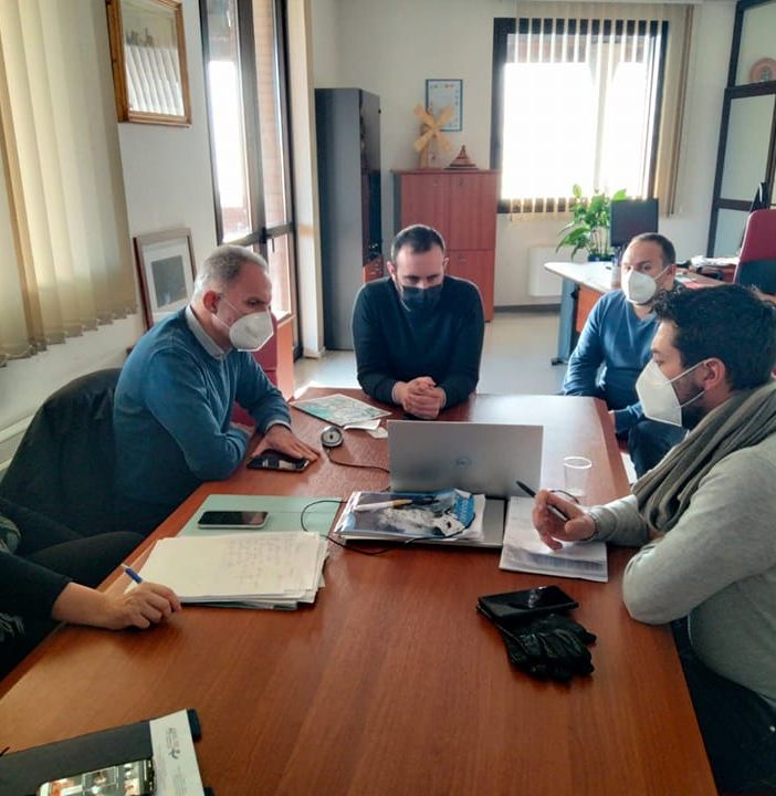 La riunione del sindaco Cannati e gli altri membri del COC /dal profilo Facebook di Daniel Cannati