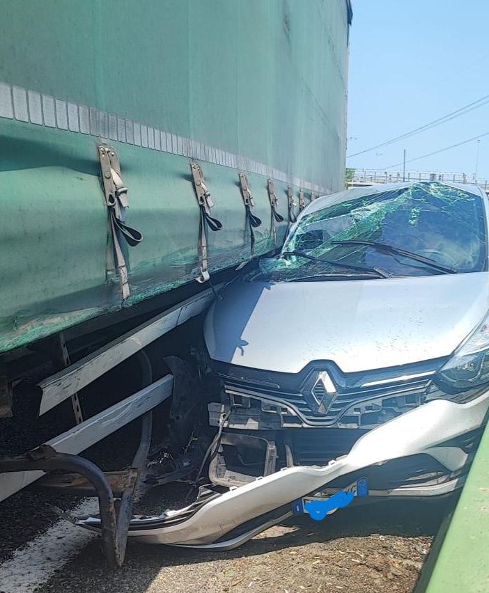 Brutto incidente tra Borgaro e Venaria: traffico paralizzato sulla tangenziale