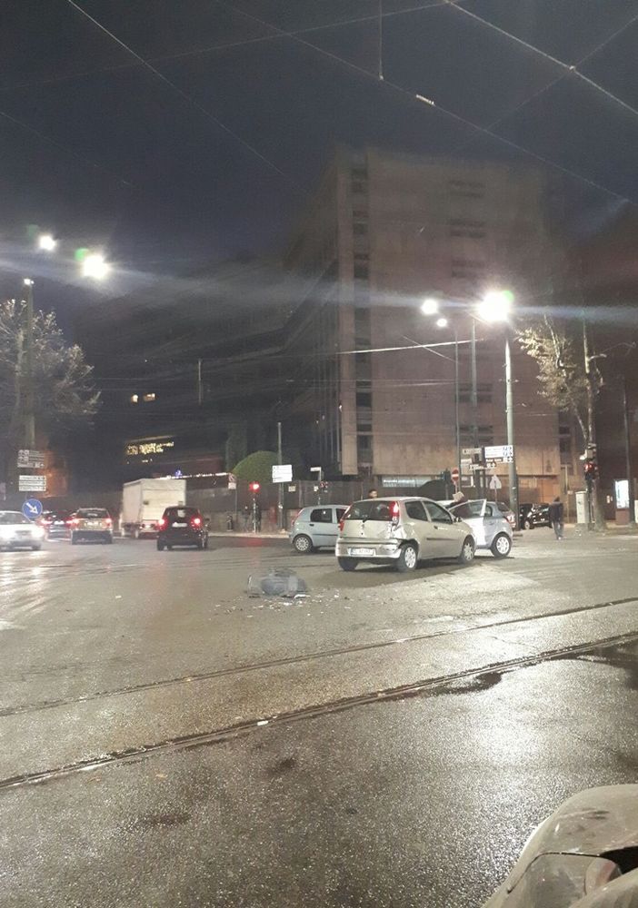 Incidente in corso Vittorio Emanuele a Torino, traffico rallentato