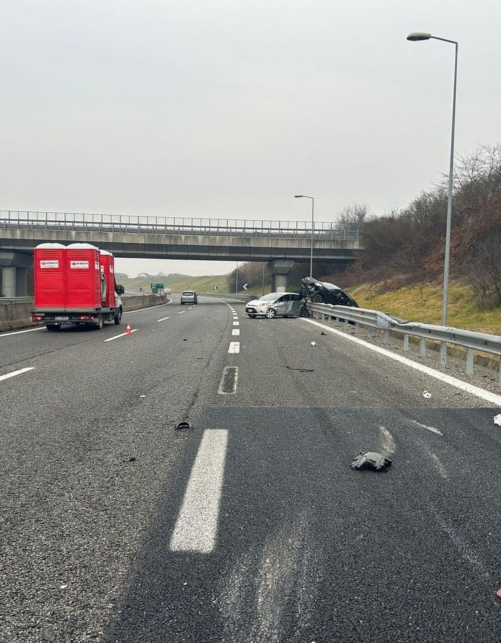 Incidente sul raccordo Torino-Pinerolo: due veicoli coinvolti, una persona ferita