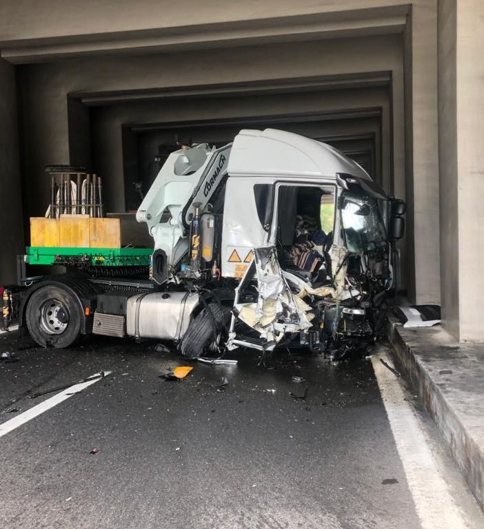 incidente autostrada torino-aosta