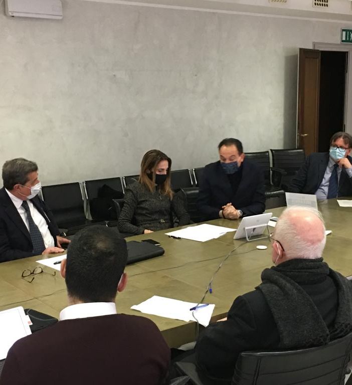 incontro elcograf - foto d'archivio