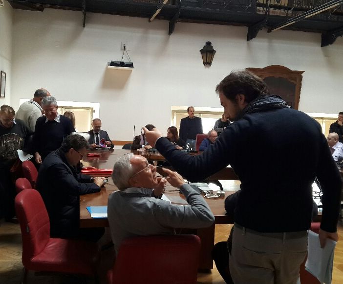 No alla riapertura e privatizzazione del parco Michelotti: comitati a Palazzo Civico