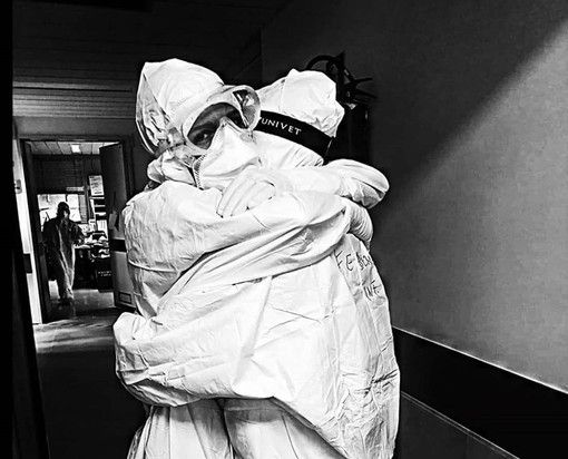 &quot;La mia giornata sul fronte del Covid&quot;: un infermiere del Mauriziano racconta la vita tra i letti di terapia intensiva