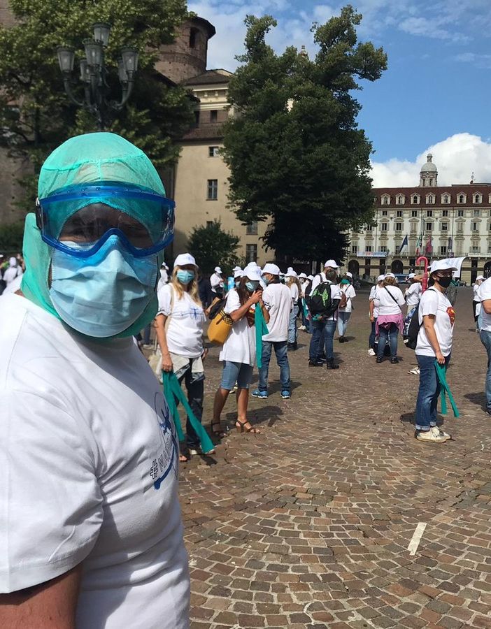 Anaao Assomed si domanda: &quot;E gli specializzandi al penultimo e ultimo anno saranno subito contrattualizzati?&quot;