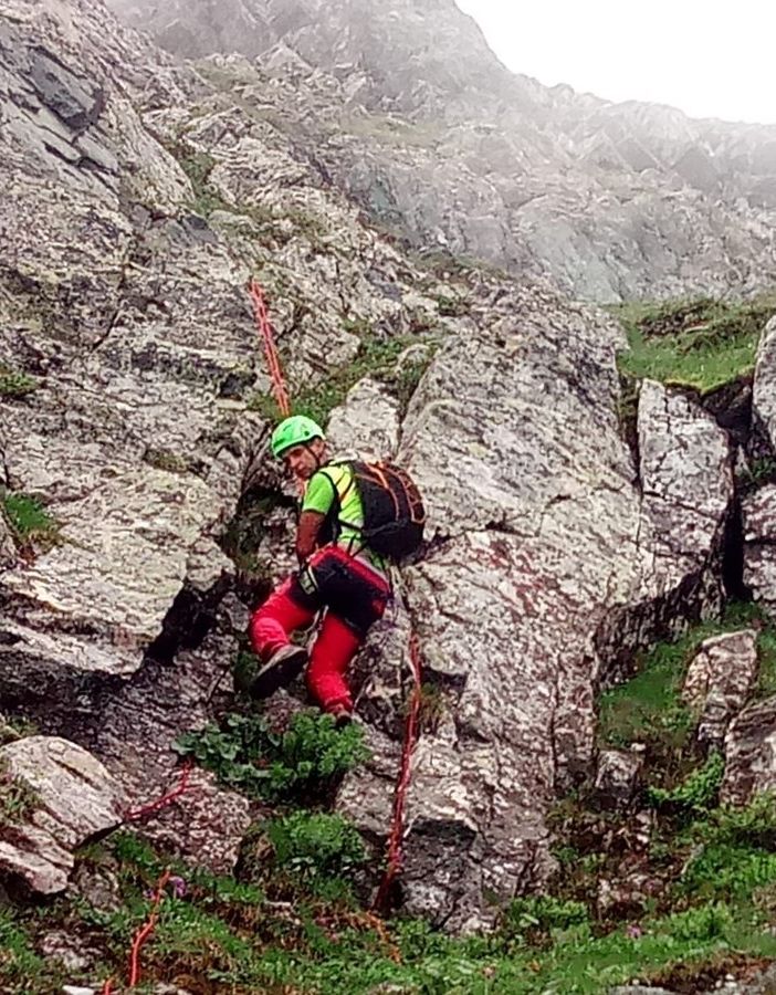 Una caduta accidentale ha causato il decesso del pensionato 71enne il cui corpo è stato ritrovato ad Alpette