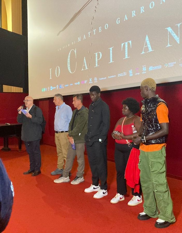 Applausi per Matteo Garrone e il cast di &quot;Io Capitano&quot; al Cinema Ambrosio