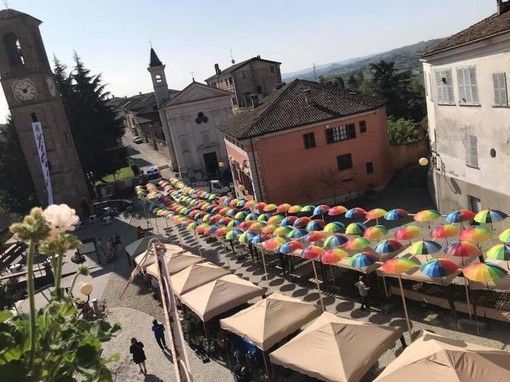 La primavera è ad Isola d'Asti. Torna Fiori in Fiera