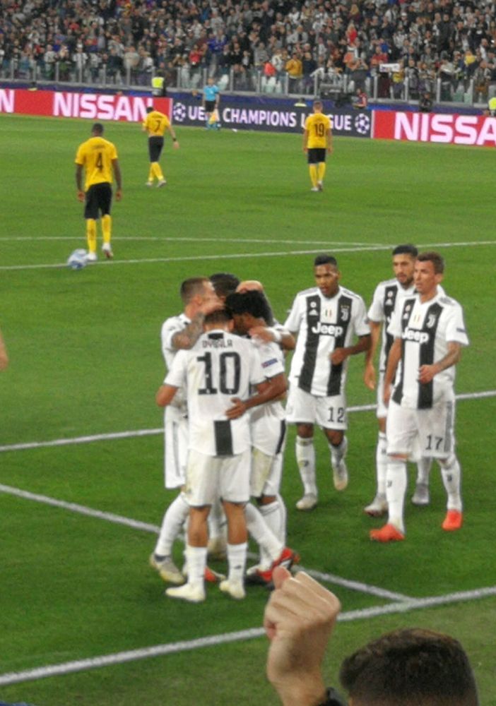 Champions League: tris Dybala, la Juve archivia in scioltezza la pratica Young Boys (FOTO e VIDEO)