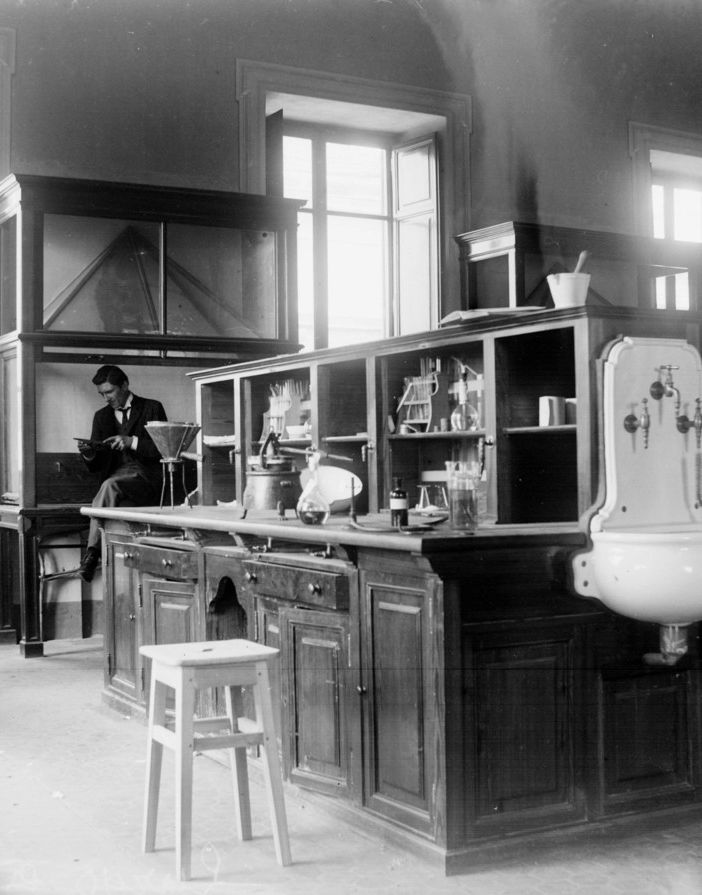 Lo storico laboratorio di Chimica
