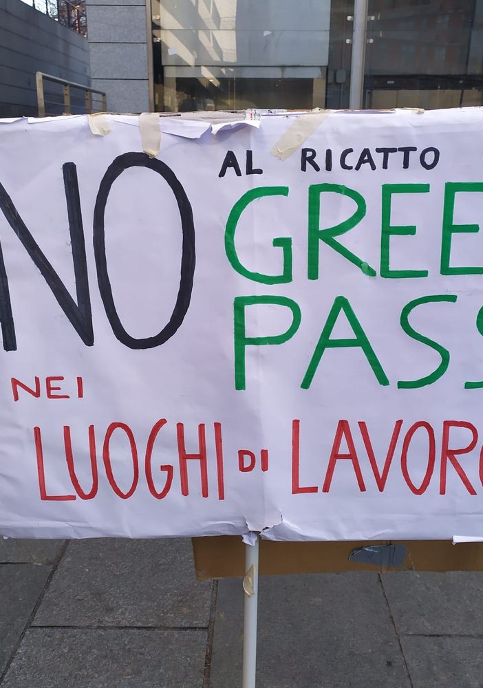 L'affondo del Coordinamento Lavoratori No Green Pass di Torino: &quot;Pronti a proteste e scioperi&quot;