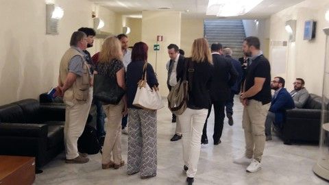 I lavoratori del Salone del Libro ieri a Palazzo Lascaris prima dell'audizione in Consiglio regionale
