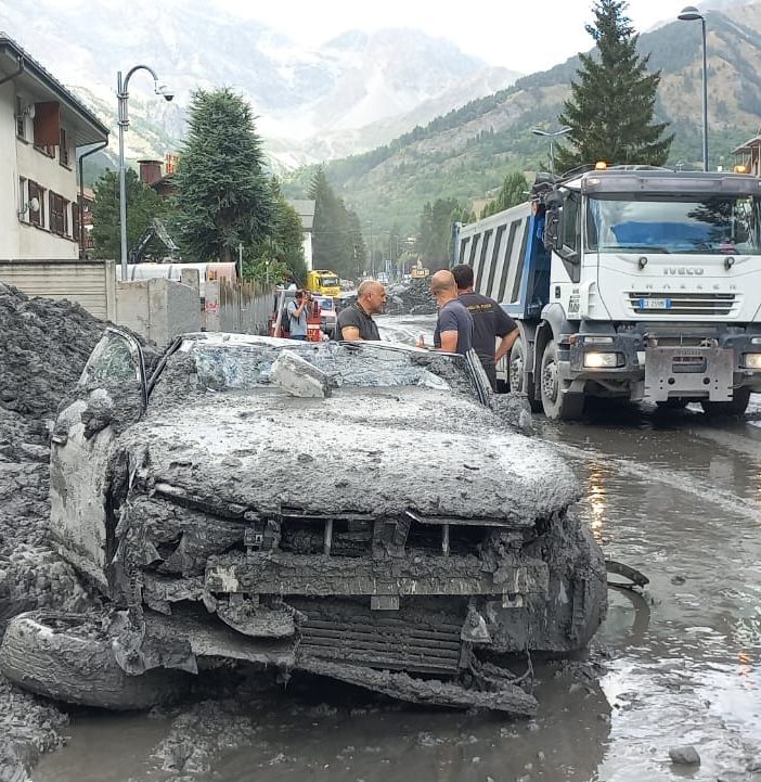 soccorritori e forte di Bramafam