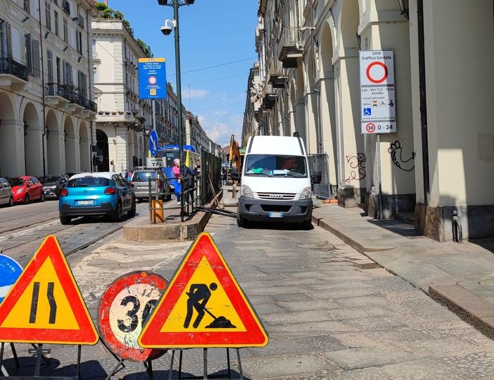 lavori in via po