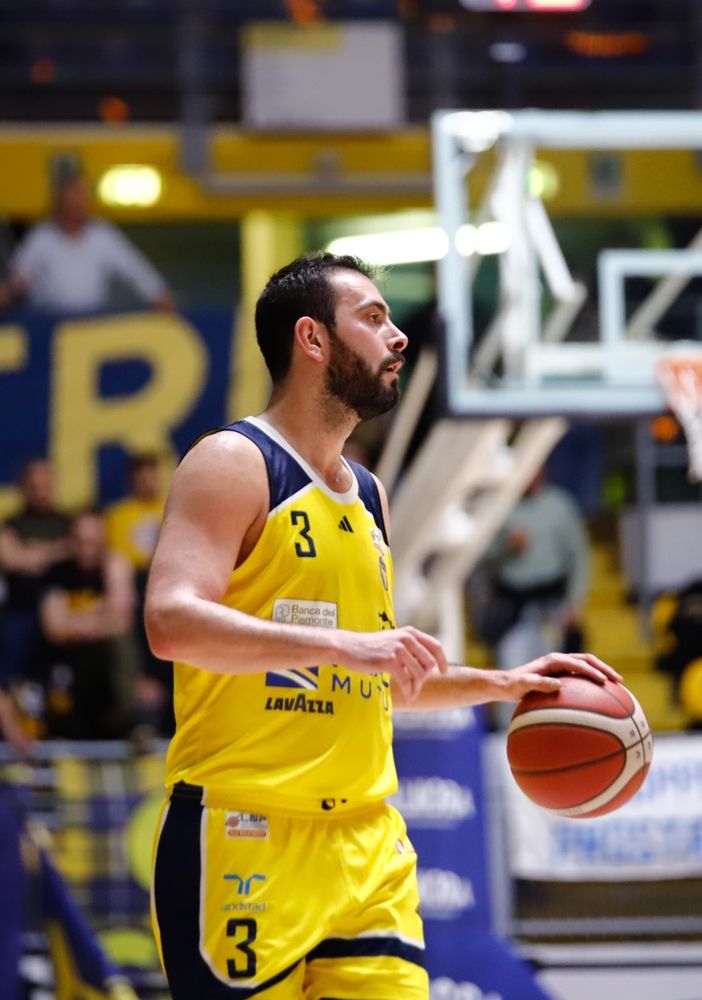 Reale Mutua Basket festeggia Luca Vencato, eletto MVP italiano per il mese di febbraio
