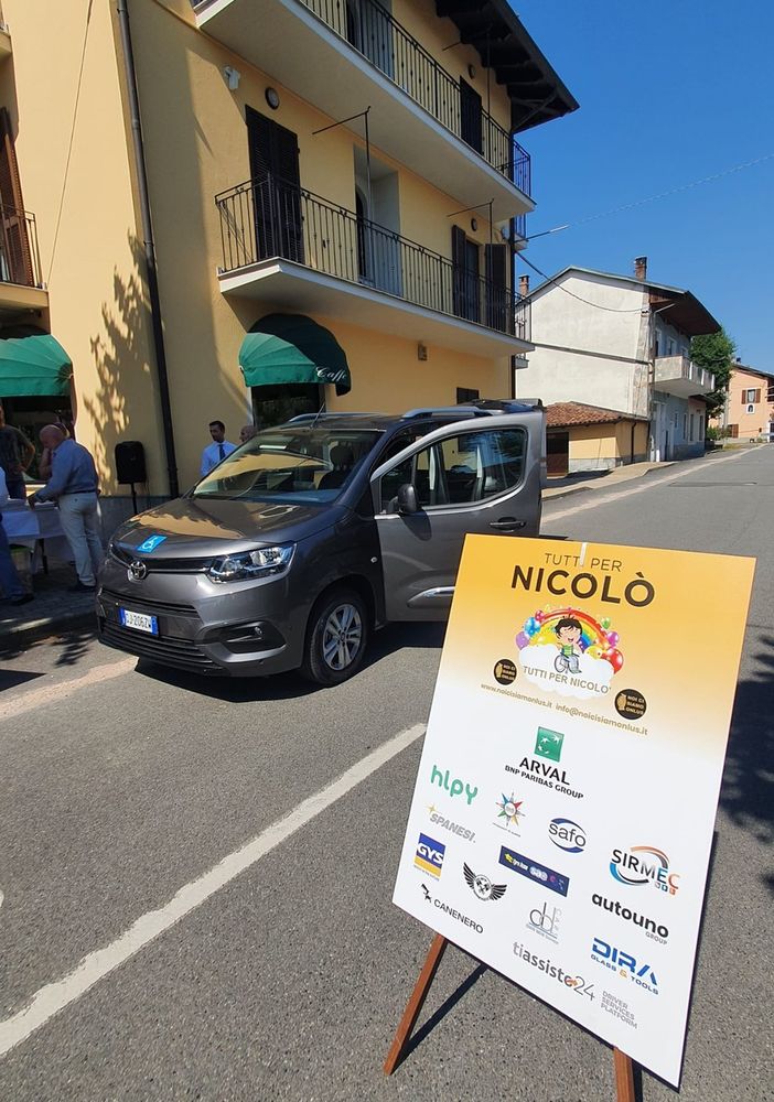 auto per nicolò