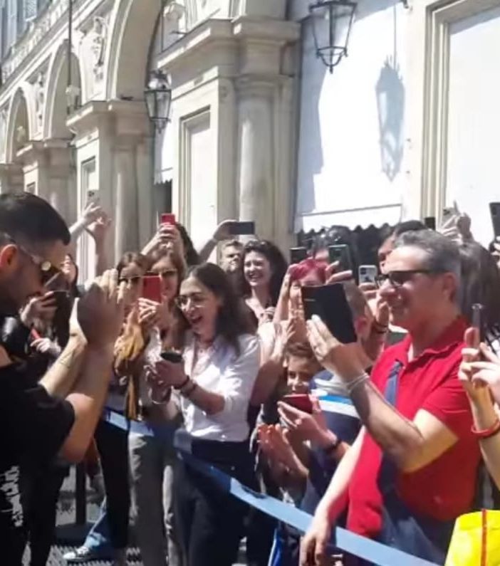 mahmood in centro a torino