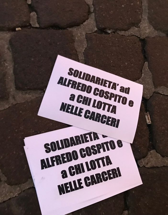 Dopo gli scontri di Milano gli anarchici manifestano a Torino: in 100 in piazza CLN
