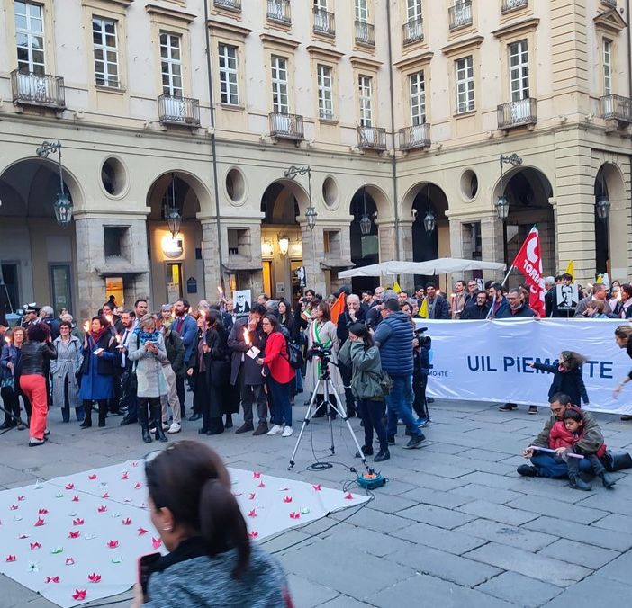Torino, i nomi delle oltre 1.000 vittime innocenti della mafia risuonano davanti al Comune