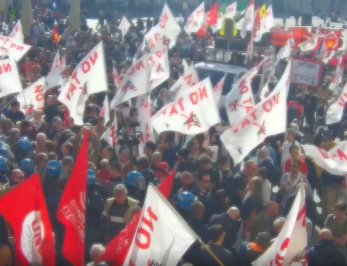 Un momento della manifestazione No Tav