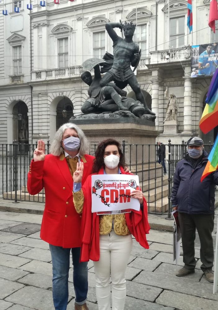 manifestazione pro Birmania in una foto d'archivio