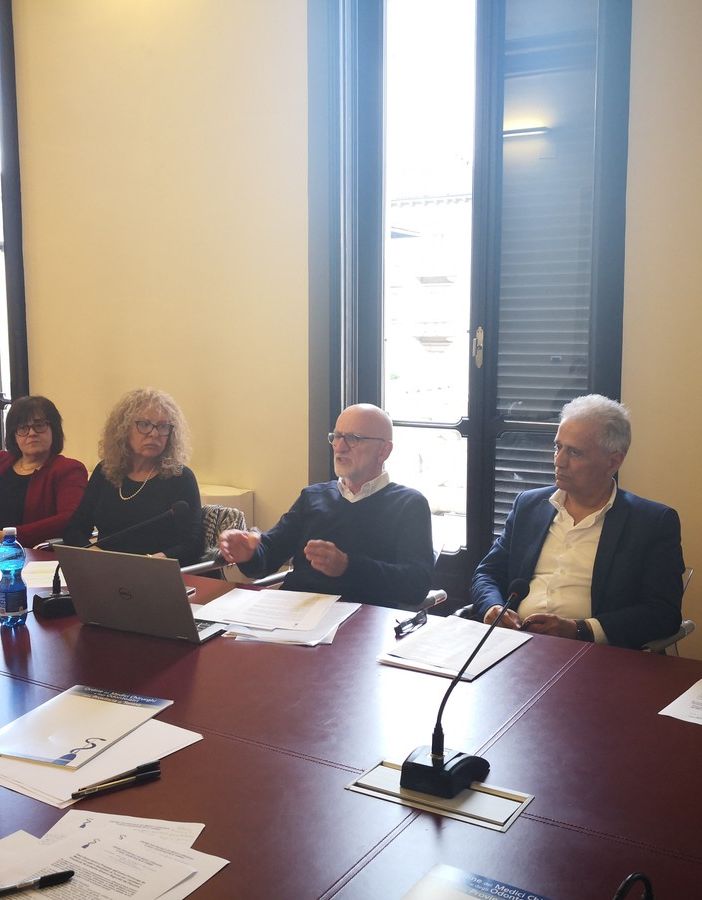Regionali, le richieste dei medici e dentisti torinesi al futuro Presidente: &quot;Soldi al pubblico, coinvolgimento nel Parco della Salute e più borse di studio&quot; (VIDEO)