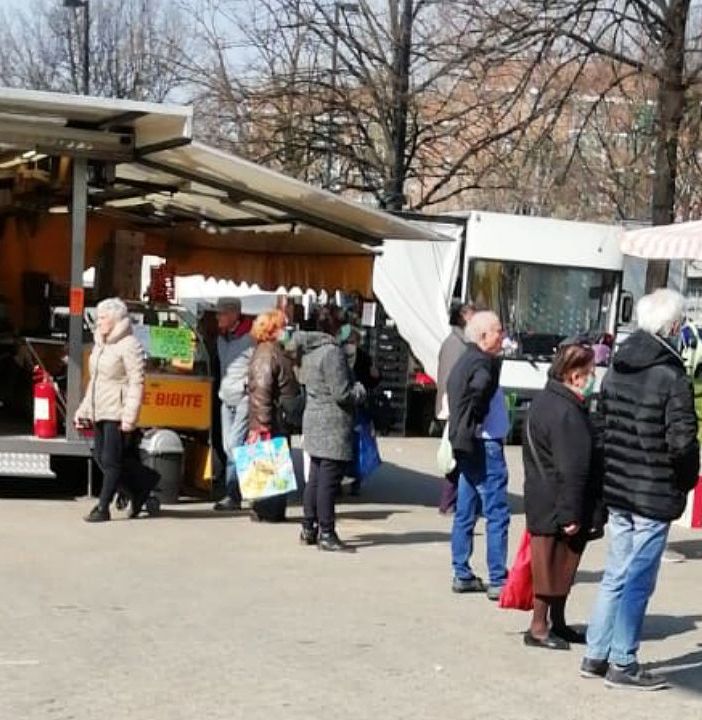 Coronavirus, a Collegno mercati regolari